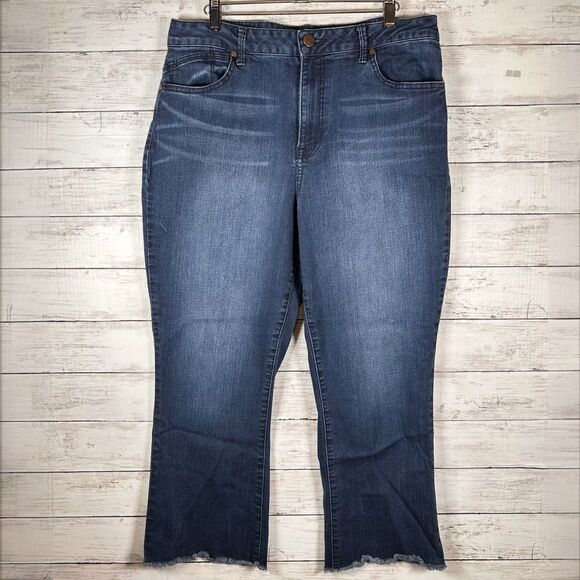 1822 Denim Cropped High Rise Flare Stretch Medium Wash Jeans 16 - Picture 1 of 8